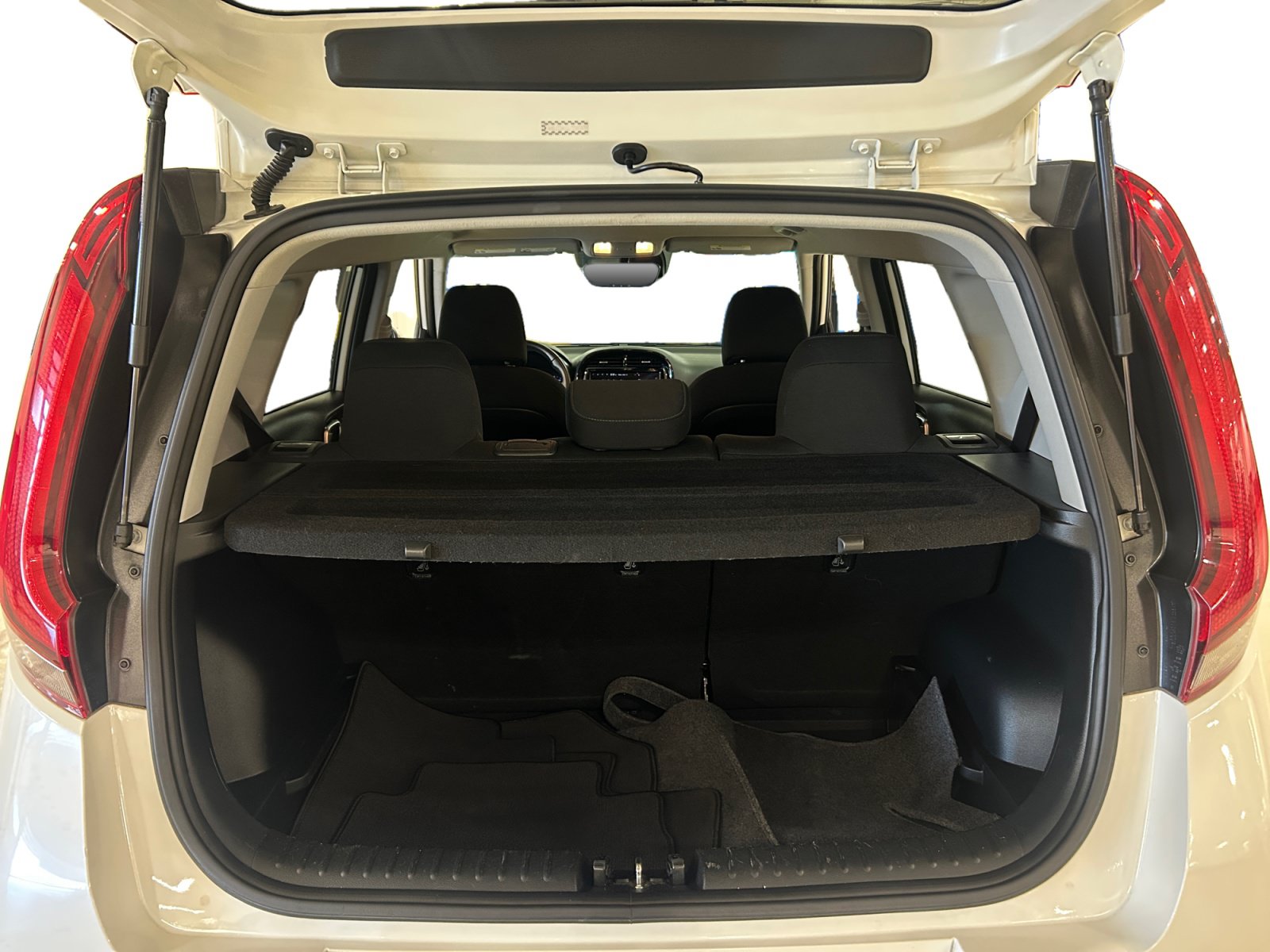 Used 2020 Kia Soul EX FWD image 23