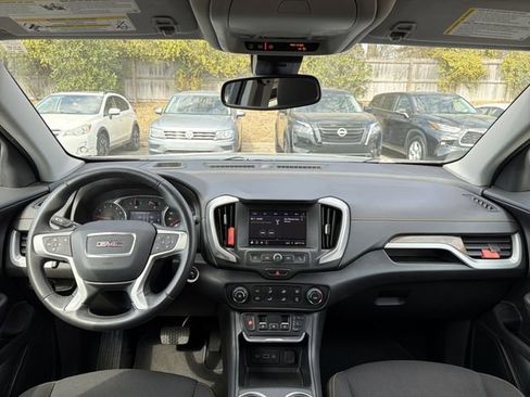 Used 2020 GMC Terrain SLE image 27
