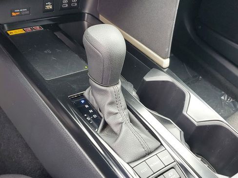 Used 2025 Toyota Camry LE FWD image 24