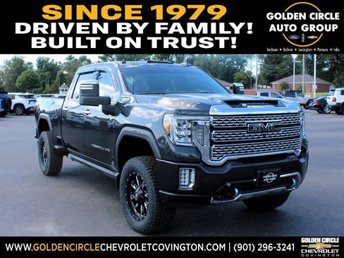 Used 2020 GMC Sierra 2500 Denali w/ Denali Ultimate Package AWD/4WD image 1