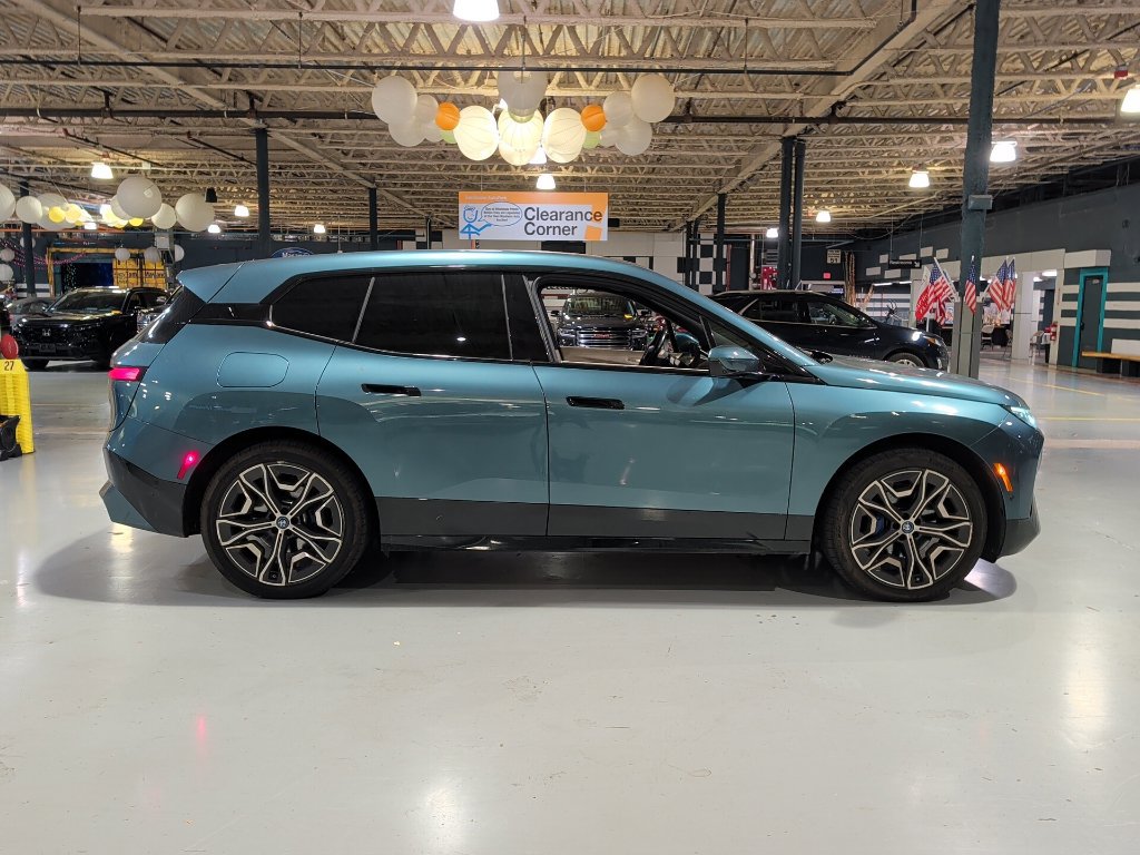 Certified 2024 BMW iX xDrive50 w/ Premium Package AWD/4WD image 8