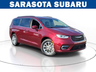 Used 2022 Chrysler Pacifica Touring-L