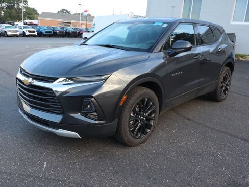 Used 2022 Chevrolet Blazer LT w/ LPO, Floor Liner Package FWD image 2