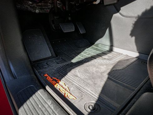 Certified 2025 Honda Pilot TrailSport image 17