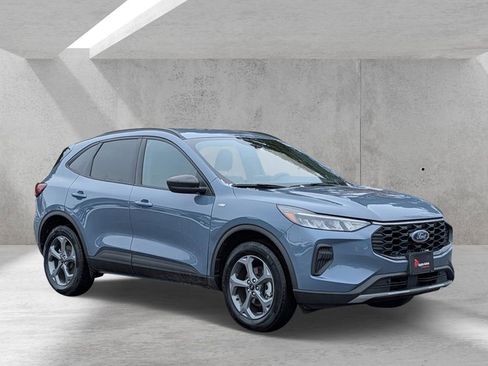 Certified 2025 Ford Escape ST-Line image 1