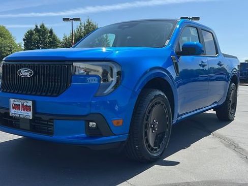 New 2025 Ford Maverick Lobo AWD/4WD image 9