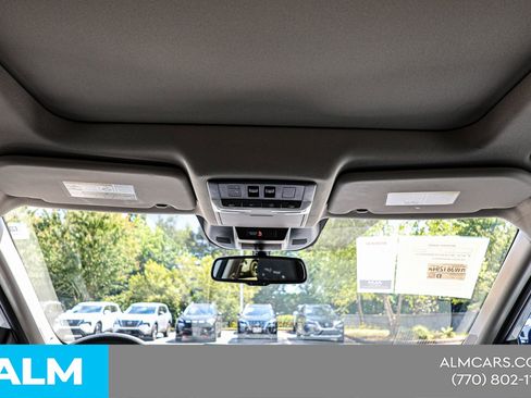 Used 2024 Nissan Rogue Platinum w/ Platinum Premium Package FWD image 46