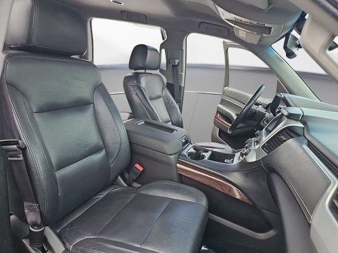 Used 2016 GMC Yukon XL SLE w/ HD Trailering Package AWD/4WD image 10