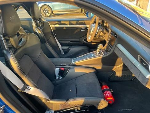 Used 2015 Porsche 911 GT3 image 40