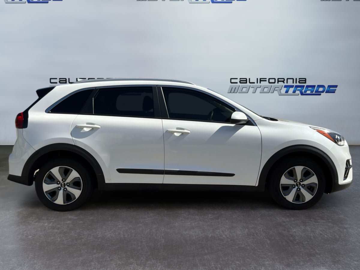 Used 2021 Kia Niro LX FWD image 4