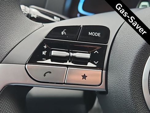 Used 2026 Hyundai Elantra SE FWD image 28