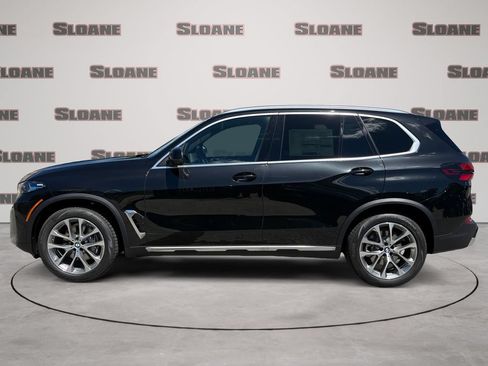 New 2026 BMW X5 xDrive40i w/ Climate Comfort Package AWD/4WD image 2