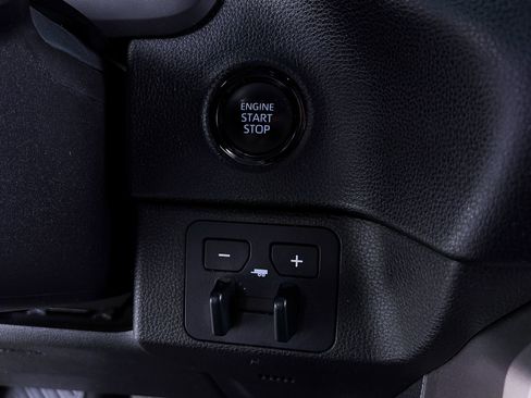 Used 2025 Toyota Tundra SR5 AWD/4WD image 23