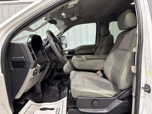 Used 2017 Ford F250 XL w/ Power Equipment Group AWD/4WD image 11
