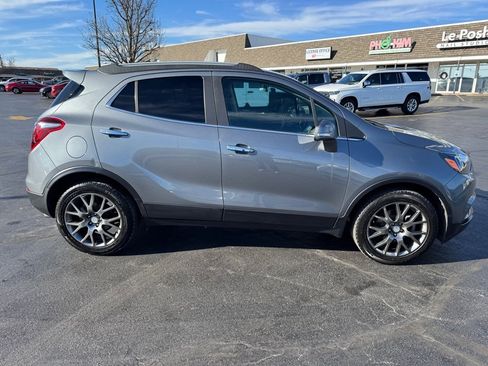 Used 2019 Buick Encore Sport Touring image 3