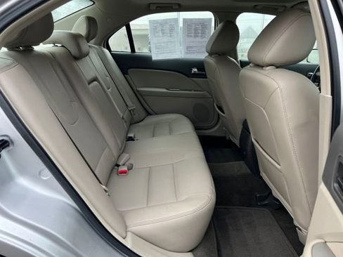 Used 2011 Ford Fusion SEL w/ 302A Rapid Spec Order Code image 10