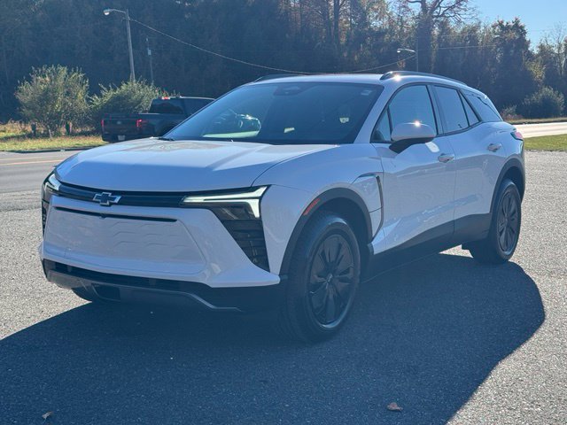 New 2027 Chevrolet Blazer EV LT AWD/4WD image 3