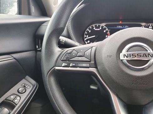 Used 2023 Nissan Sentra SV image 19