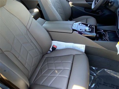 New 2025 BMW 530i image 11