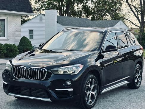Used 2018 BMW X1 xDrive28i AWD/4WD image 1