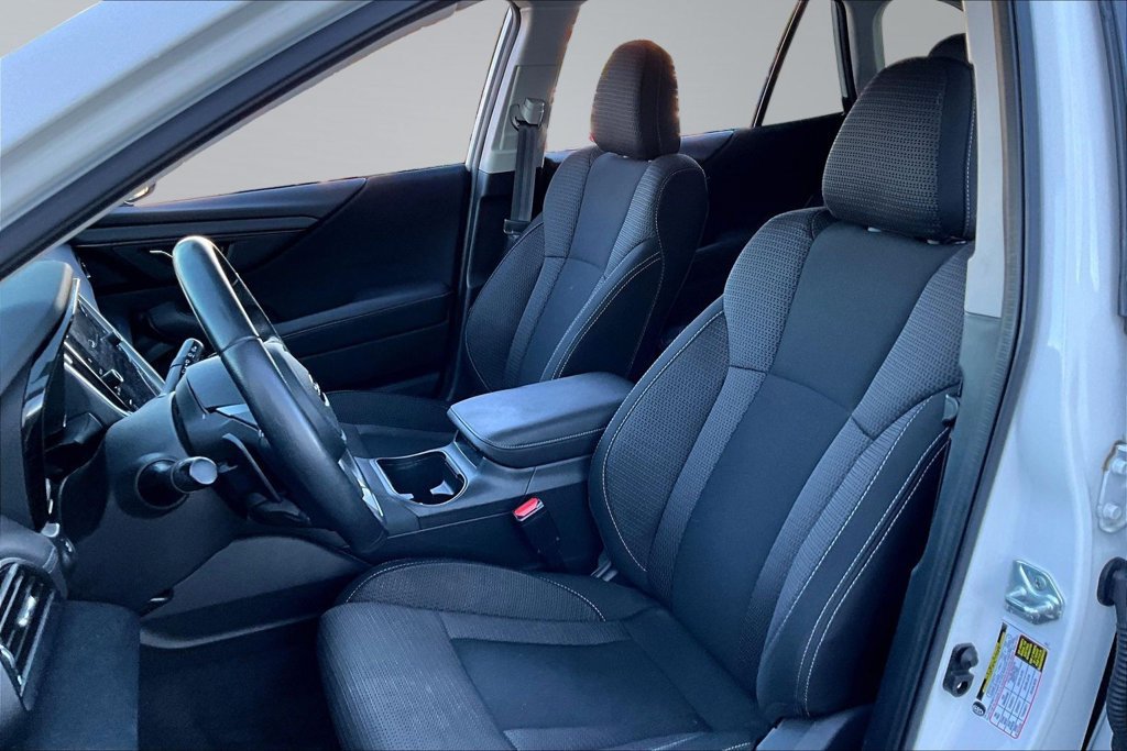 Used 2022 Subaru Outback Premium AWD/4WD image 21