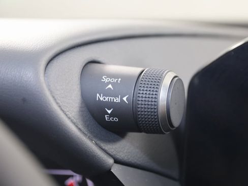 Used 2023 Lexus ES 350 image 28