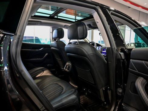 Used 2022 Maserati Levante Modena image 22