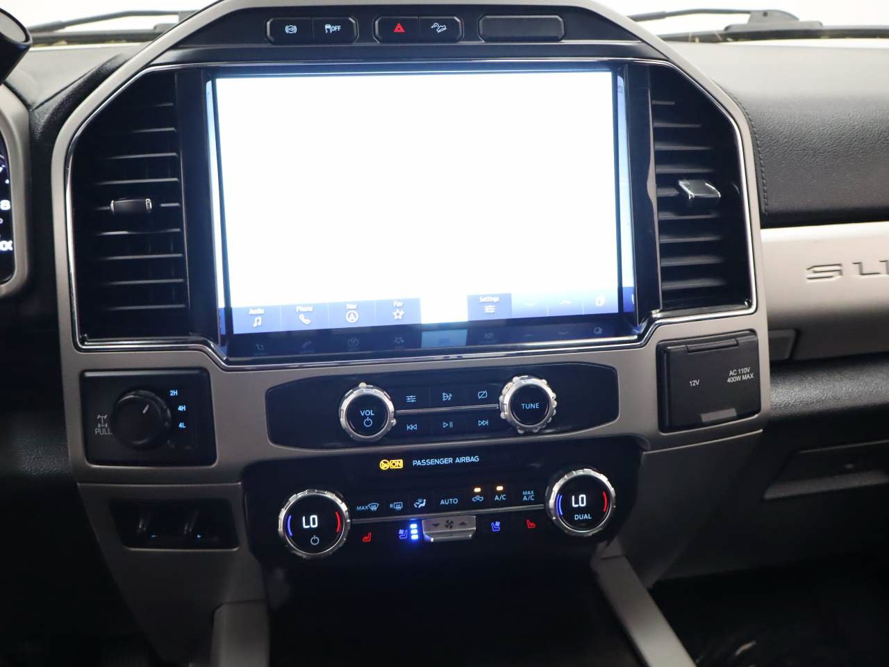 Used 2022 Ford F250 Lariat AWD/4WD image 10