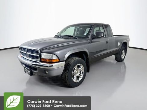 Used 2004 Dodge Dakota SLT w/ Chrome Appearance Group AWD/4WD image 4