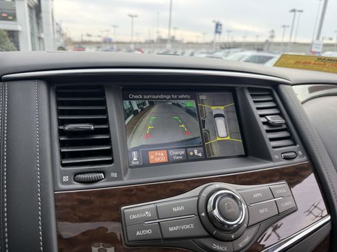 Used 2020 Nissan Armada SL w/ Premium Package image 48