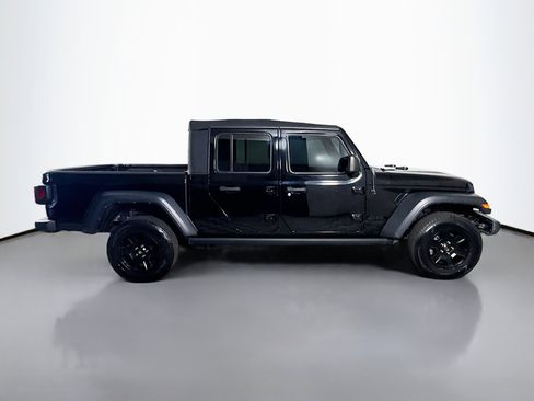 Used 2021 Jeep Gladiator Sport w/ Trailer Tow Package image 11