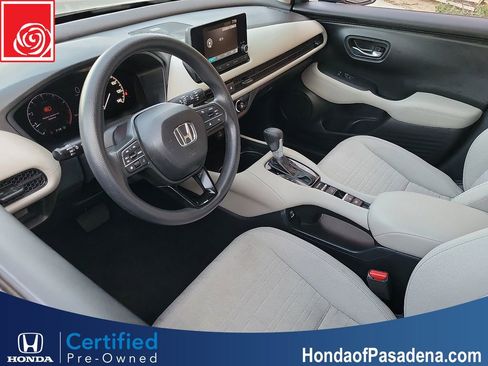 Certified 2023 Honda HR-V LX image 9