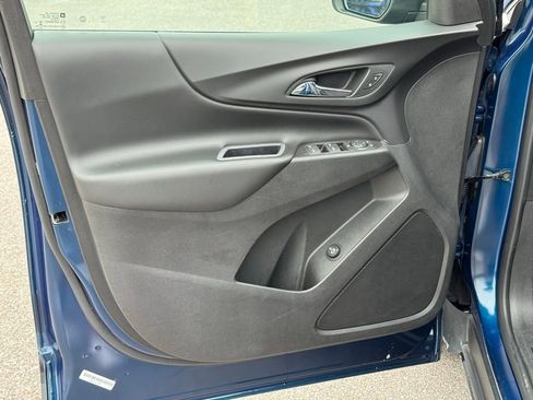 Used 2020 Chevrolet Equinox LT image 23