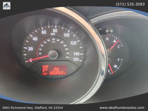 Used 2012 Kia Sorento FWD image 32