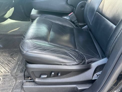 Used 2018 Chevrolet Silverado 1500 LT w/ All Star Edition AWD/4WD image 2