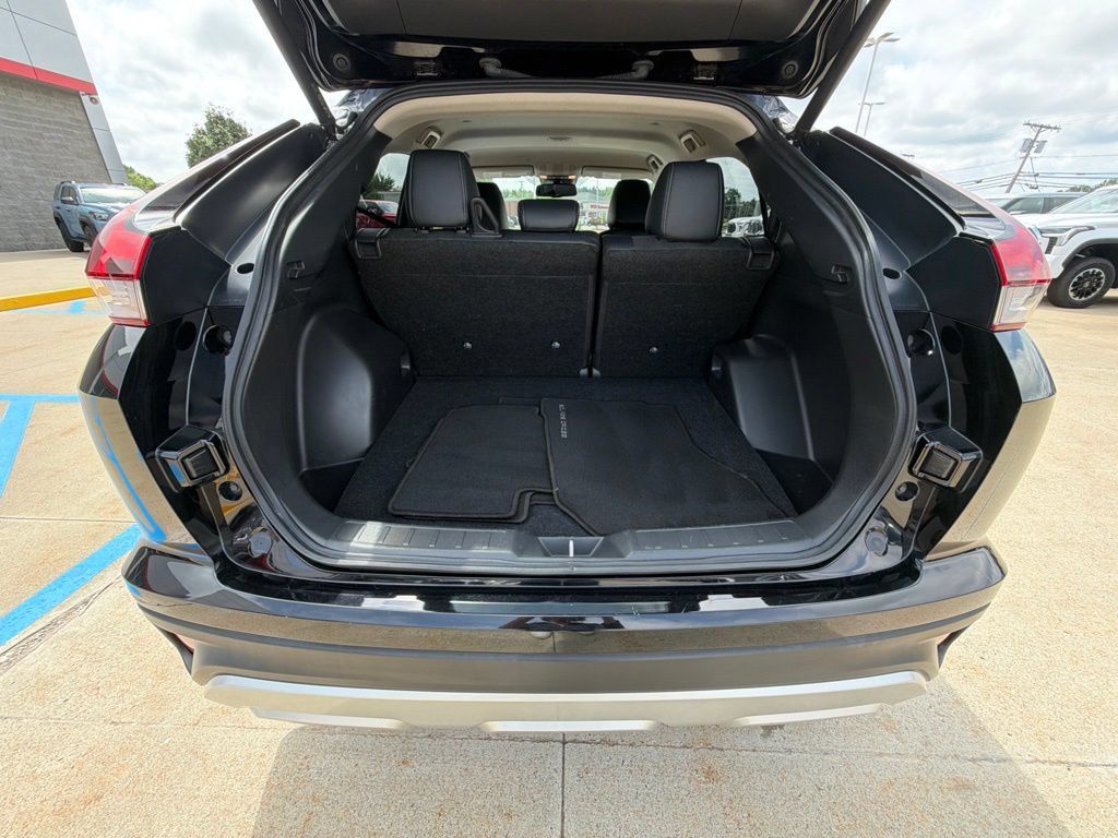 Used 2024 Mitsubishi Eclipse Cross AWD image 25