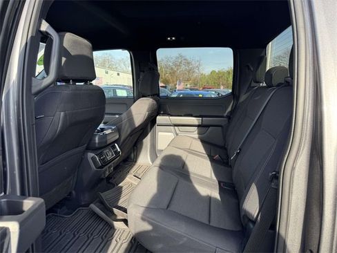 Used 2022 Ford F150 XLT w/ Equipment Group 302A High image 11