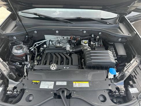 Used 2023 Volkswagen Atlas Cross Sport SEL Premium R-Line AWD/4WD image 30