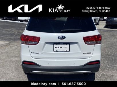 Used 2017 Kia Sorento EX