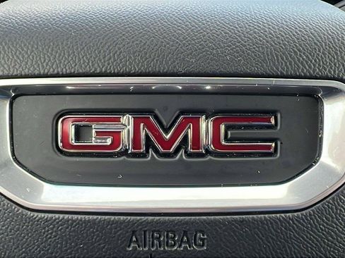 Used 2025 GMC Terrain Elevation AWD/4WD image 31