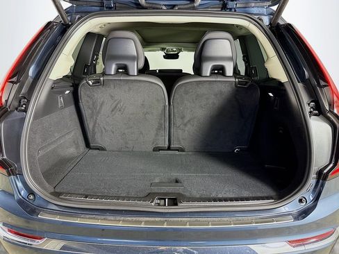 New 2026 Volvo XC90 T8 Plus w/ Protection Package Premier AWD/4WD image 28