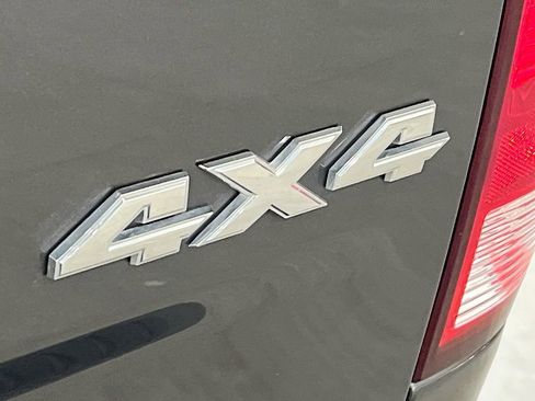 Used 2019 RAM 1500 Express w/ Express Value Package image 37