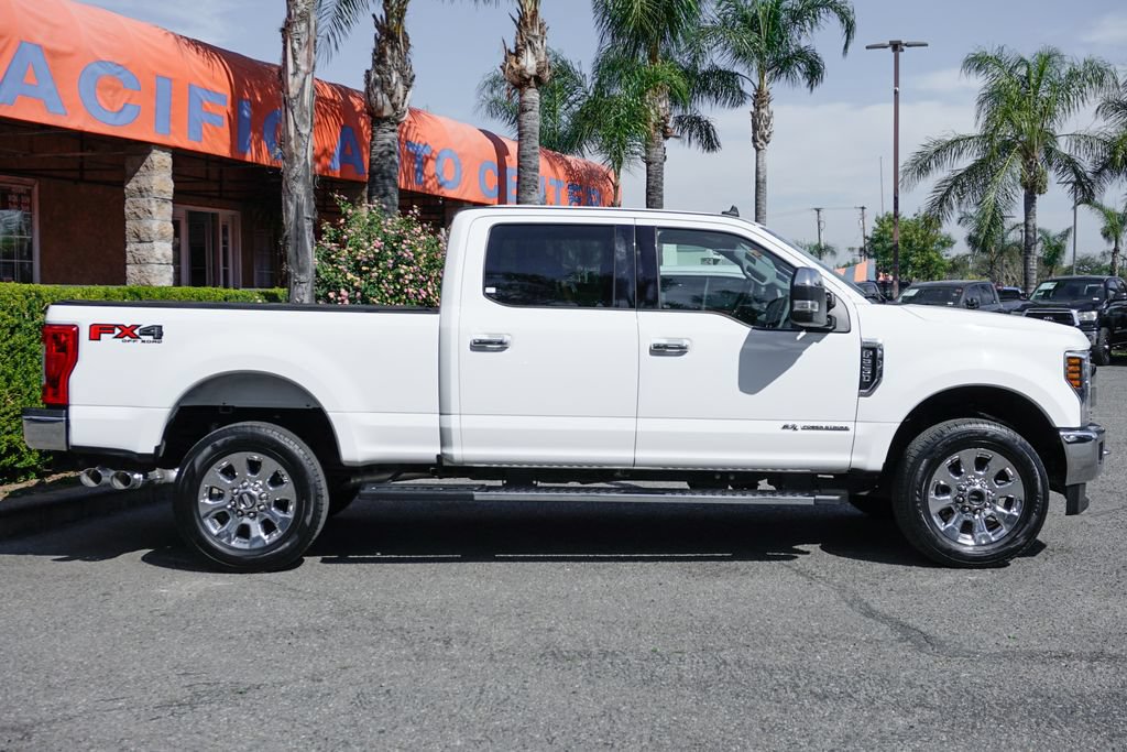 Used 2019 Ford F250 Lariat w/ Lariat Ultimate Package AWD/4WD image 12