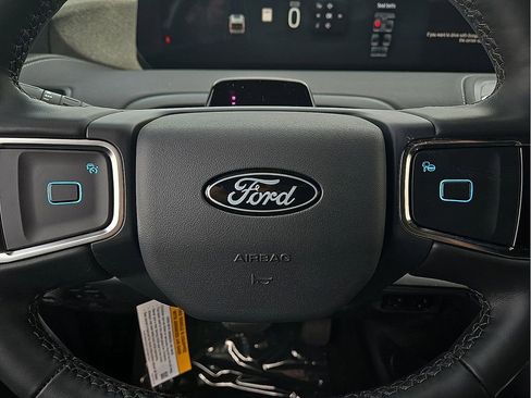 New 2026 Ford Expedition Max Platinum image 19