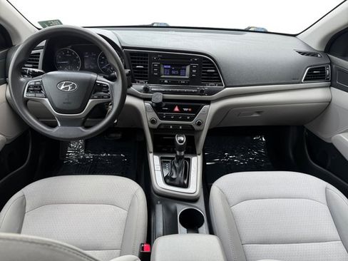Used 2018 Hyundai Elantra SE FWD image 13