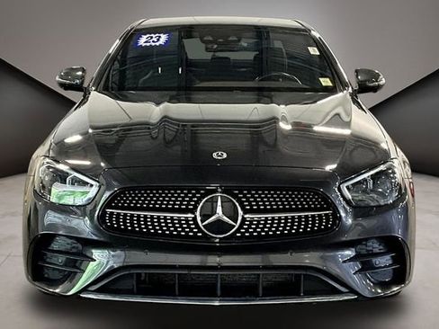 Used 2023 Mercedes-Benz E 350 4MATIC Sedan image 2