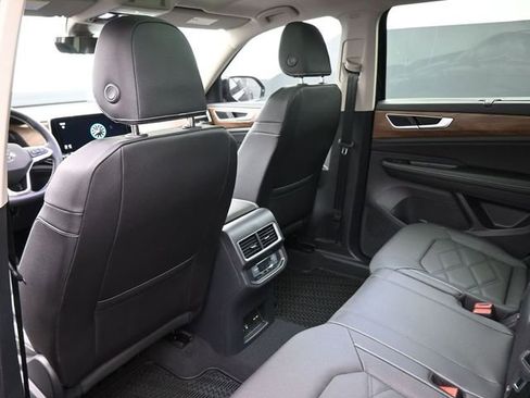 New 2026 Volkswagen Atlas SE image 23