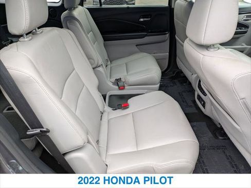 Certified 2022 Honda Pilot Touring image 24