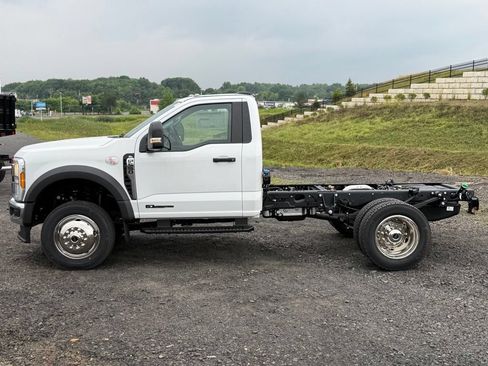 New 2026 Ford F550 4x4 Regular Cab Super Duty image 30