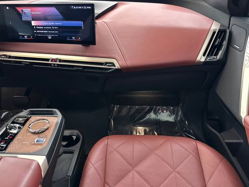 Certified 2023 BMW iX xDrive50 w/ Premium Package image 29